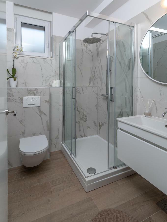 Apartments Flora Trogir Ngoại thất bức ảnh