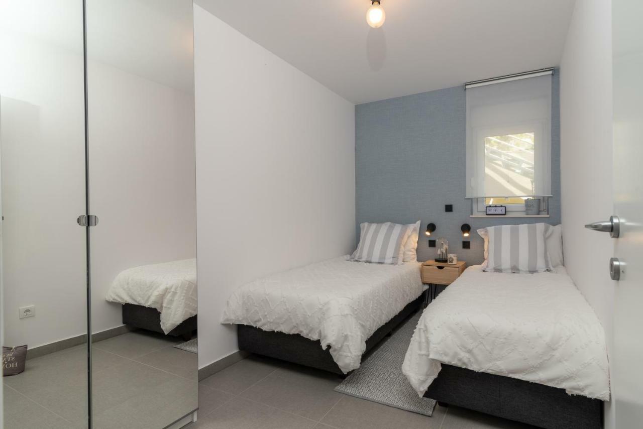 Apartments Flora Trogir Ngoại thất bức ảnh