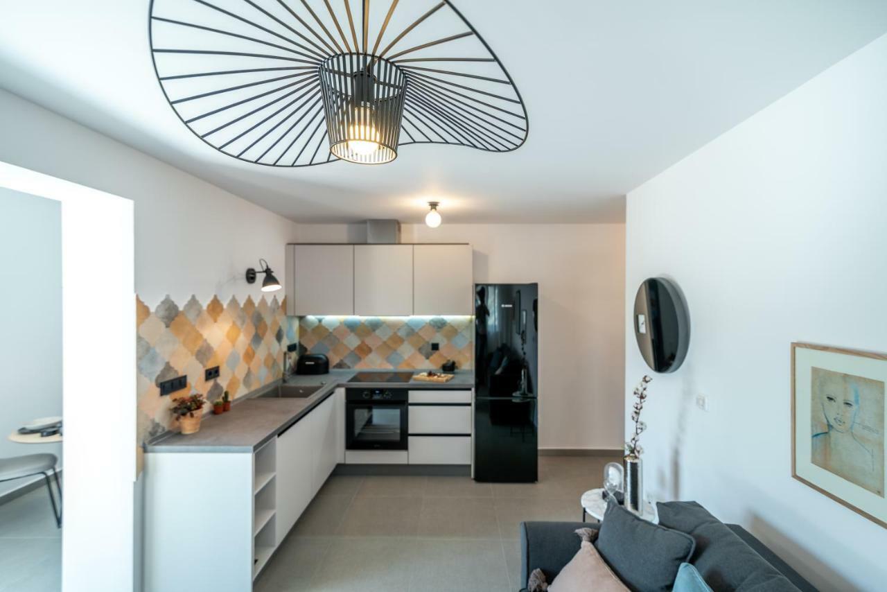 Apartments Flora Trogir Ngoại thất bức ảnh