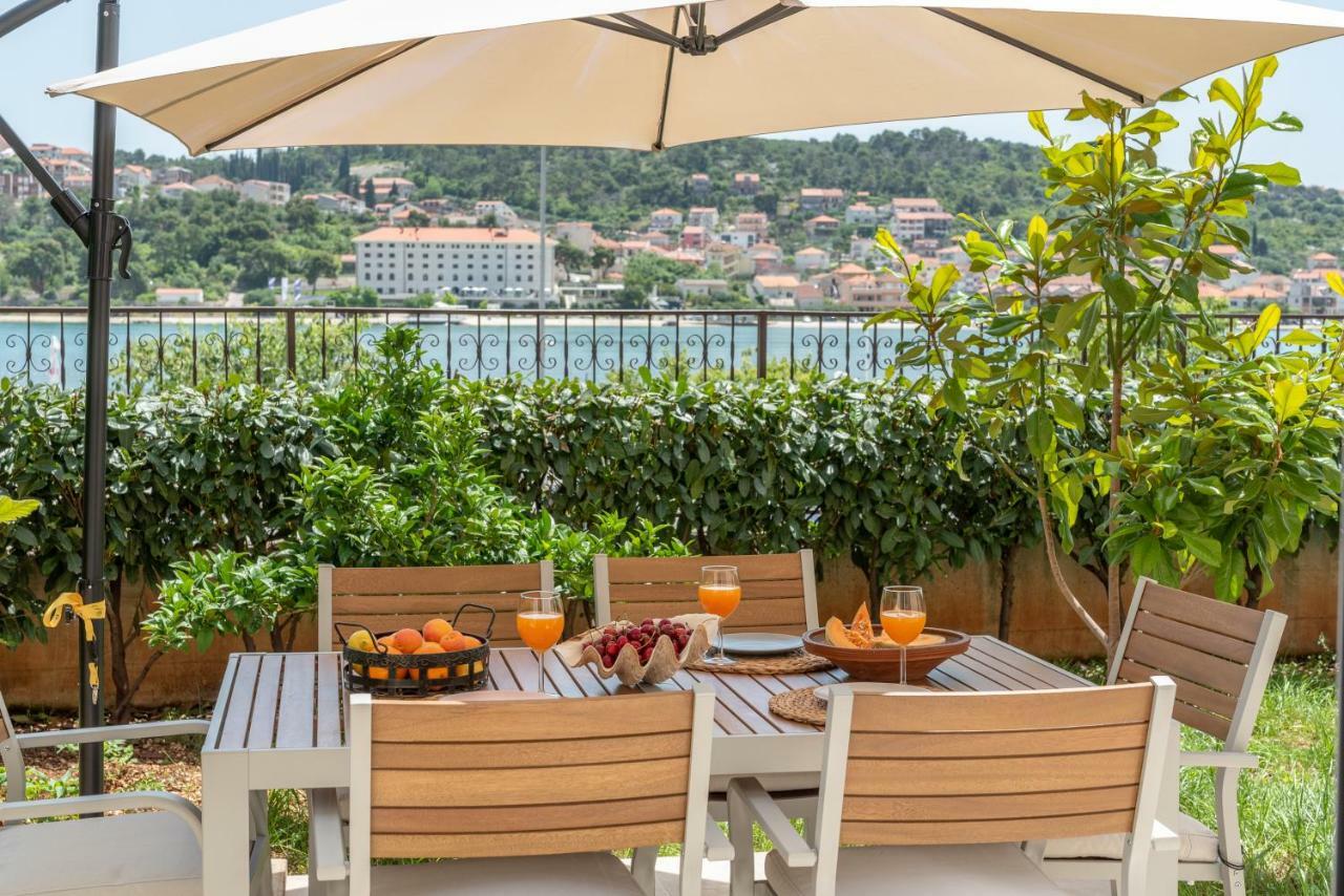 Apartments Flora Trogir Ngoại thất bức ảnh