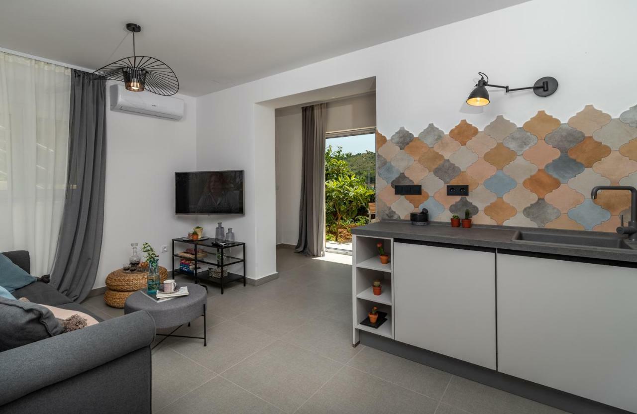 Apartments Flora Trogir Ngoại thất bức ảnh