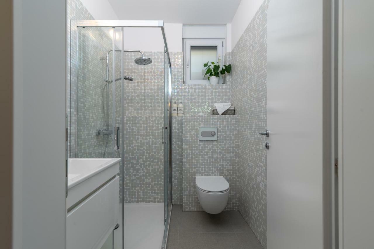 Apartments Flora Trogir Ngoại thất bức ảnh