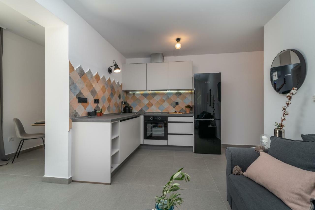 Apartments Flora Trogir Ngoại thất bức ảnh